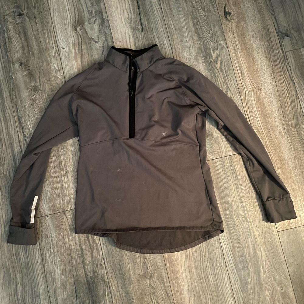 grey quarter zip sports pullover